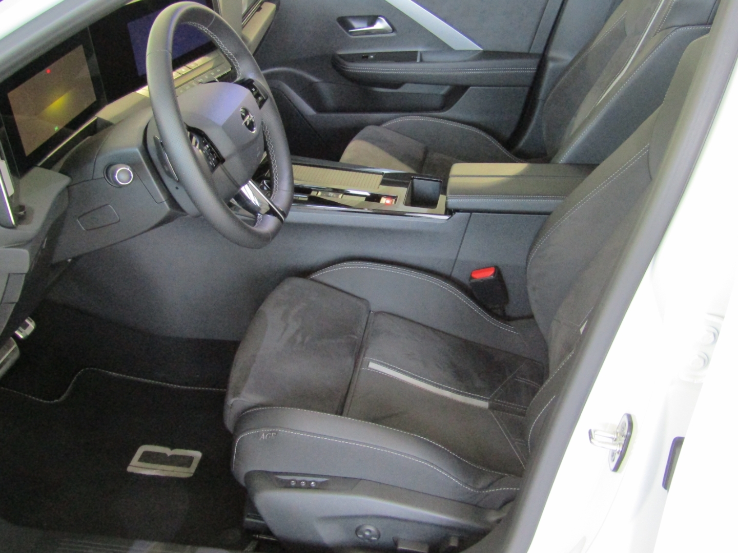 Astra GSe Plug-in-Hybrid ''Bitter Umbau''