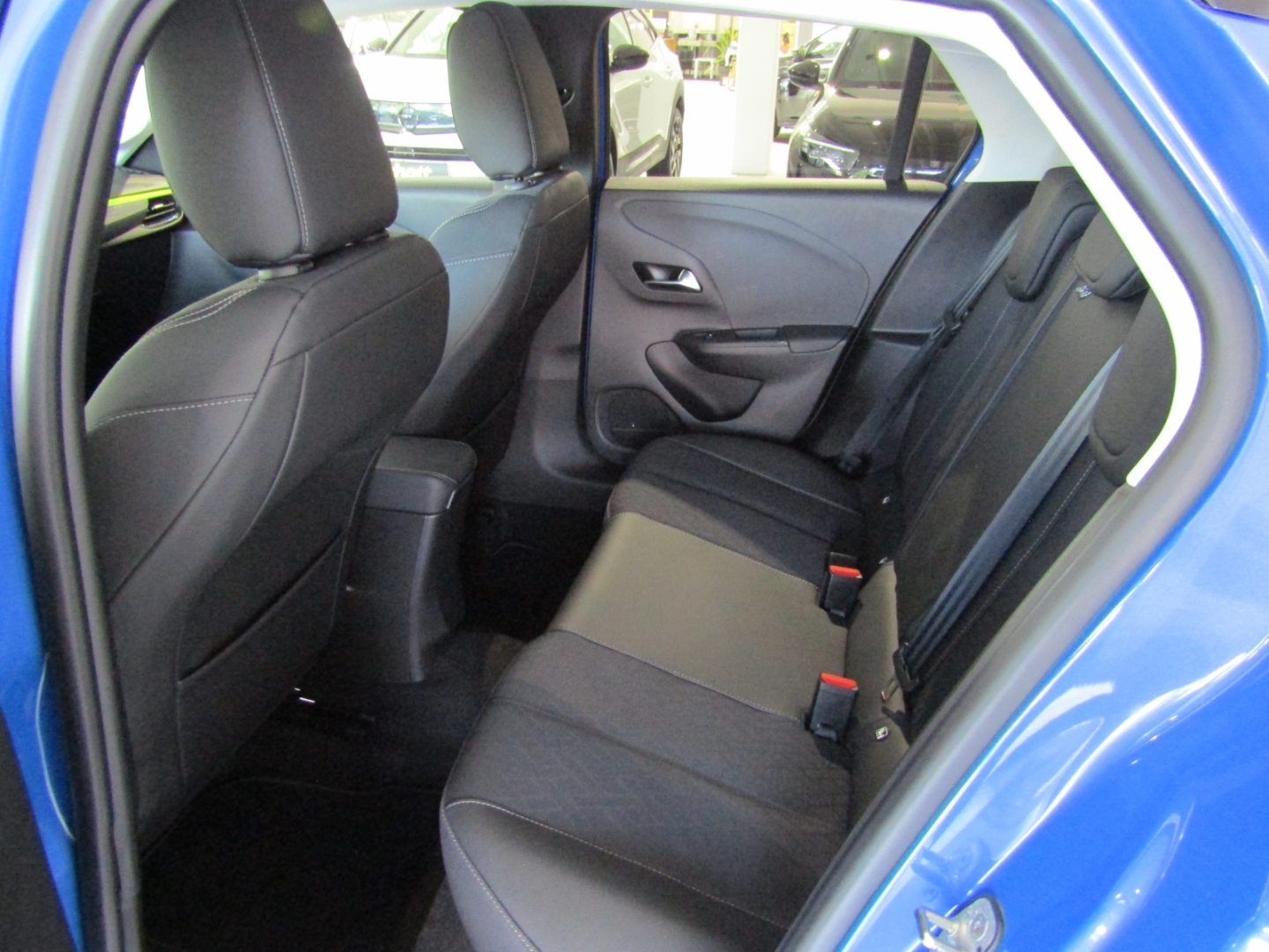 Corsa Elegance 1.2 100PS KLIMA SHZ PDC KAM APP