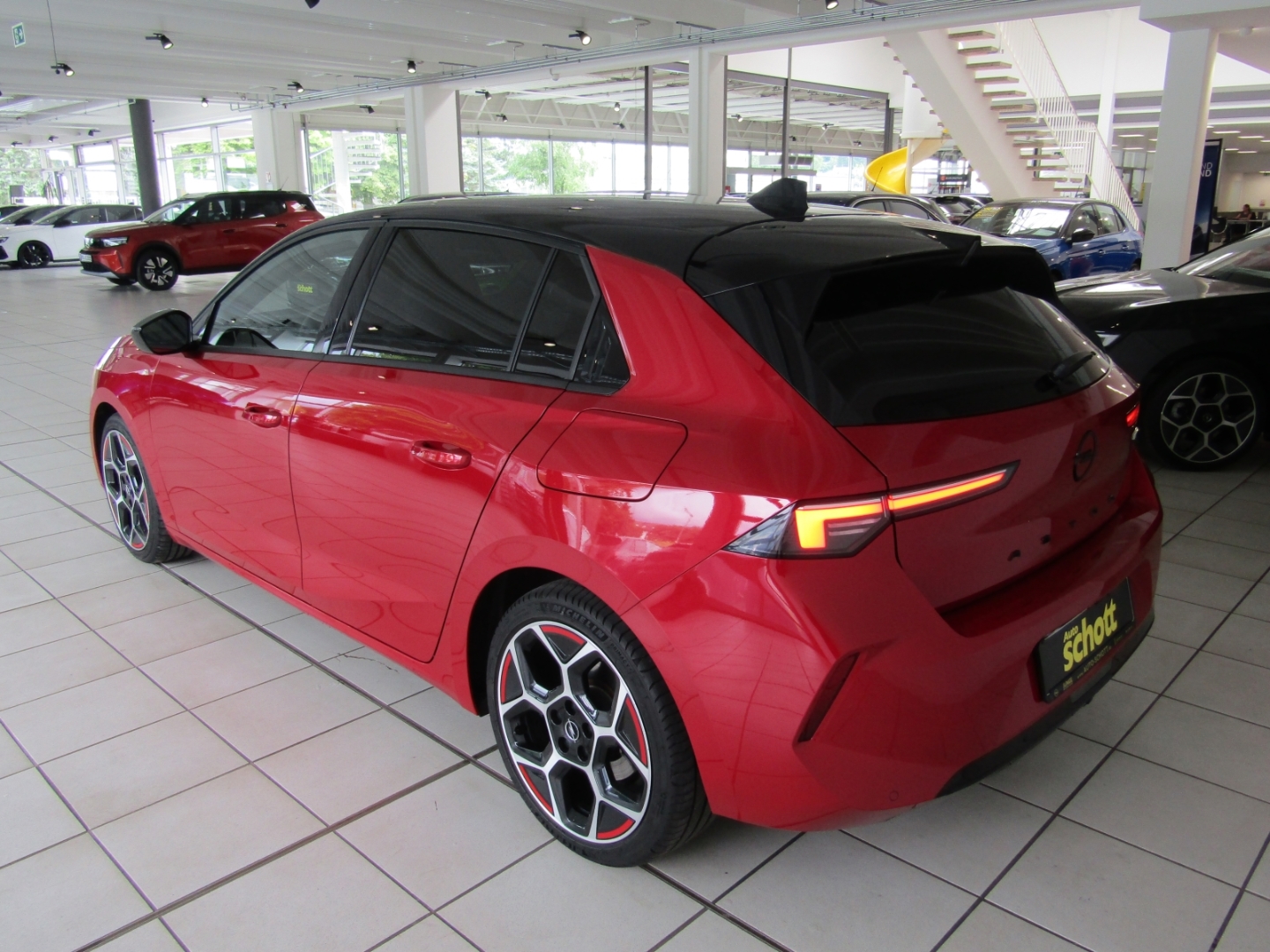Astra GS Line Plug-IN-HYBRID 8 FachBereift 3 Jahre Garantie
