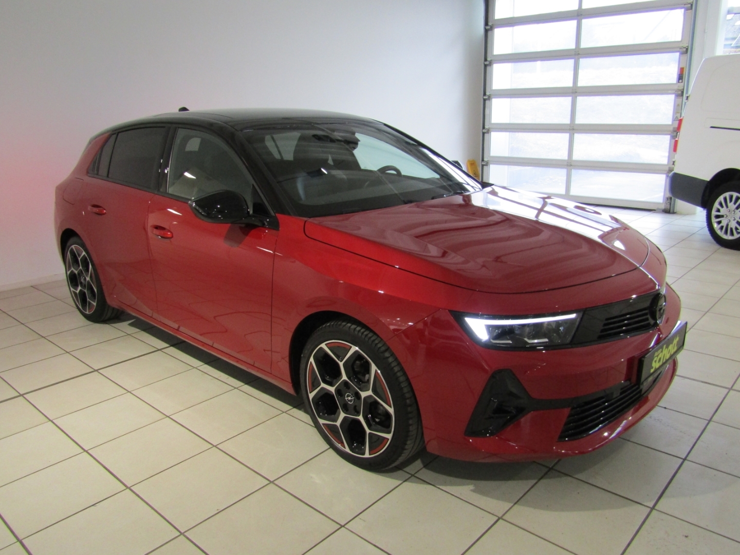 Astra GS Line 1.2 130 PS LED NAV SHZ LEDER KAM APP