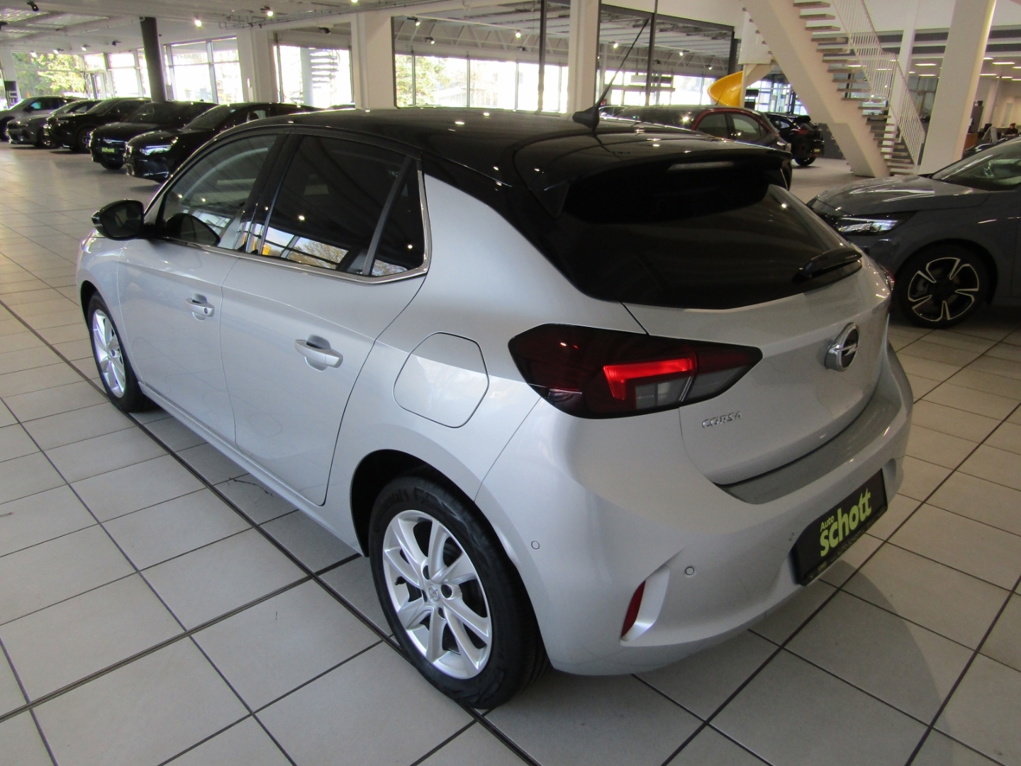 Corsa F Turbo EU6d Elegance 1.2 Direct Injection Turbo, 74 kW (
