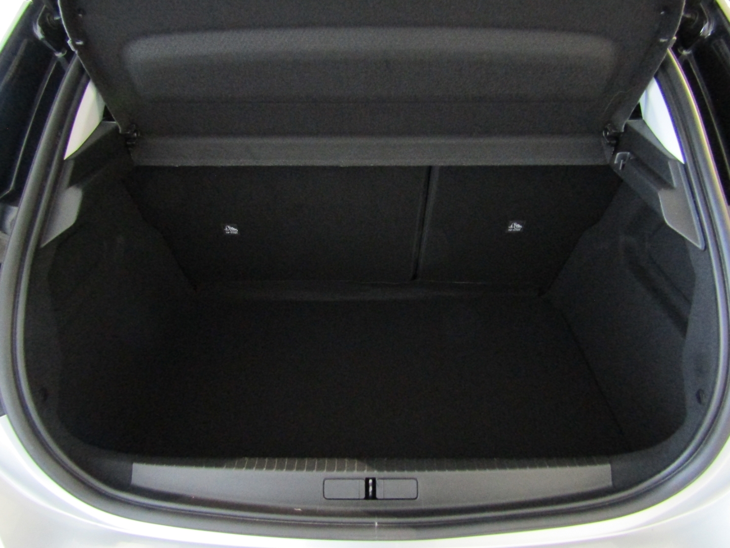 Corsa F Turbo EU6d Elegance 1.2 Direct Injection Turbo, 74 kW (