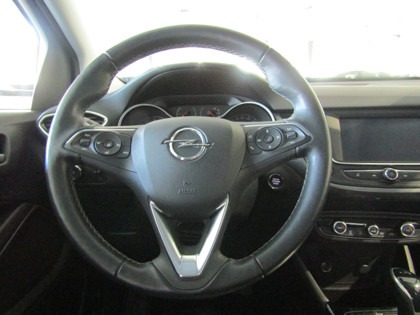 Crossland Turbo EU6d Elegance 1.2 Direct Injection Turbo, 96