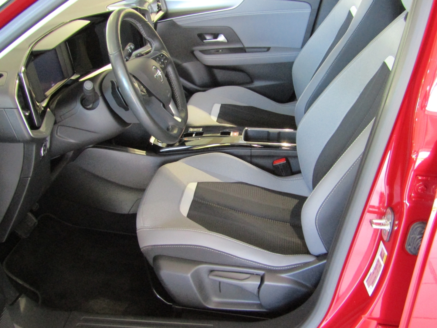 Mokka Elegance 1.2 131PS BT APP KAM SHZ LHZ TEMP KLIMA