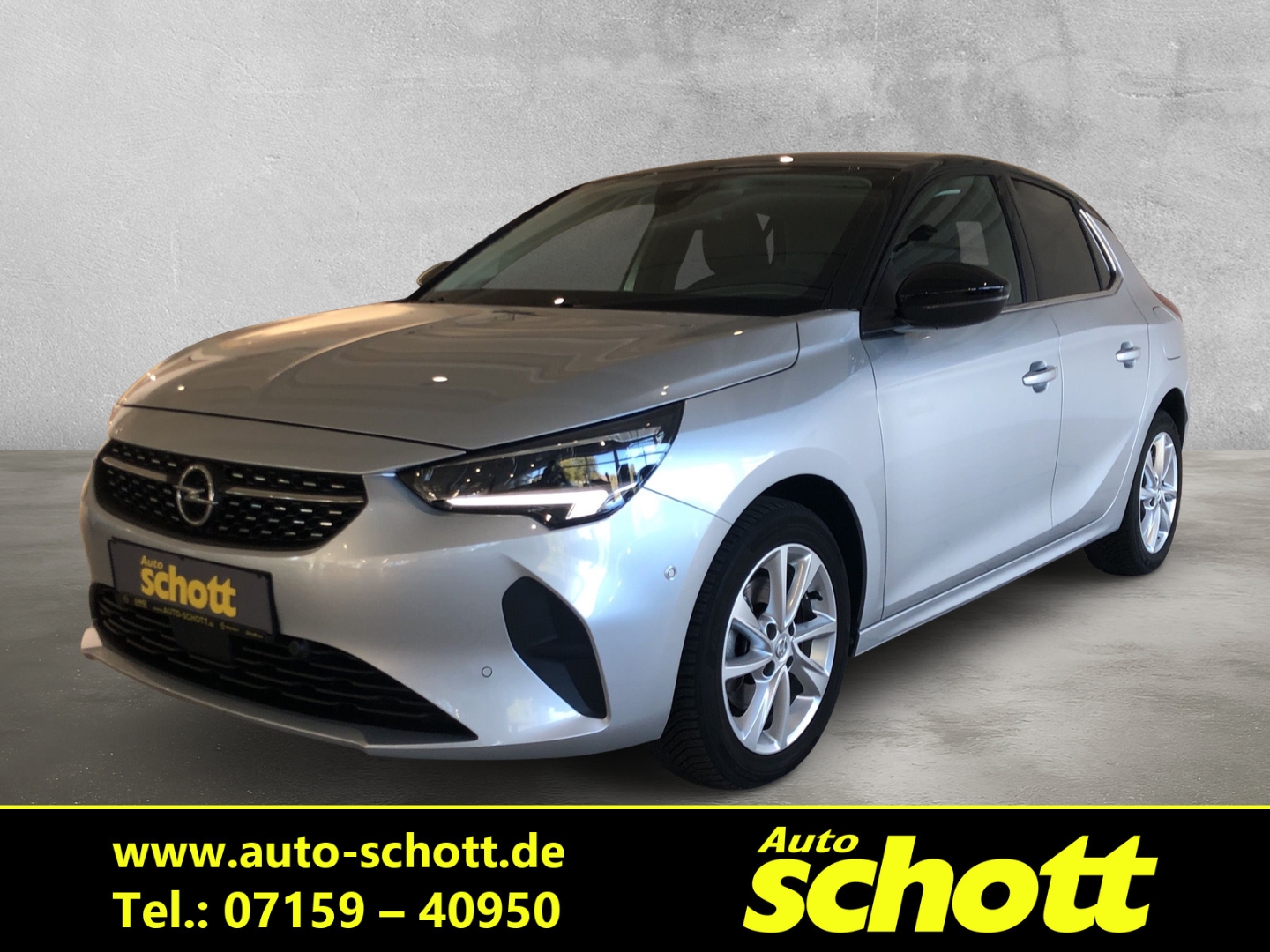Corsa Elegance 1.2 ALU KLIMA KAM CARPLAY