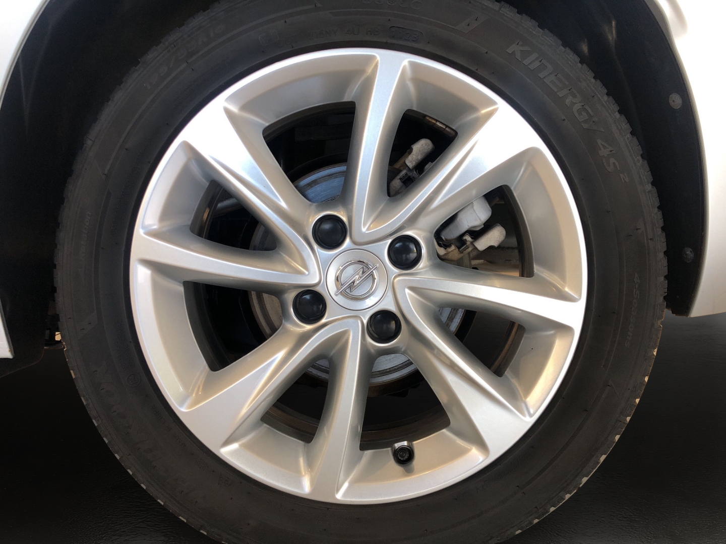 Corsa Elegance 1.2 ALU KLIMA KAM CARPLAY