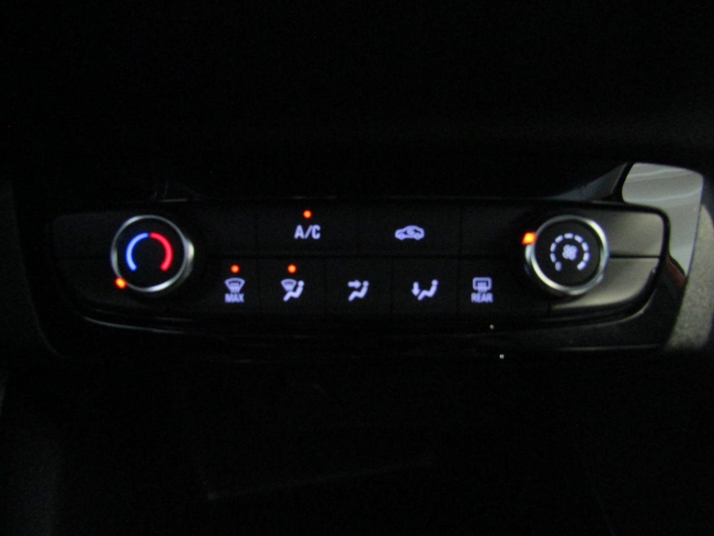 Corsa Edition 1.2 Direct Injection Turbo, 74 kW (1