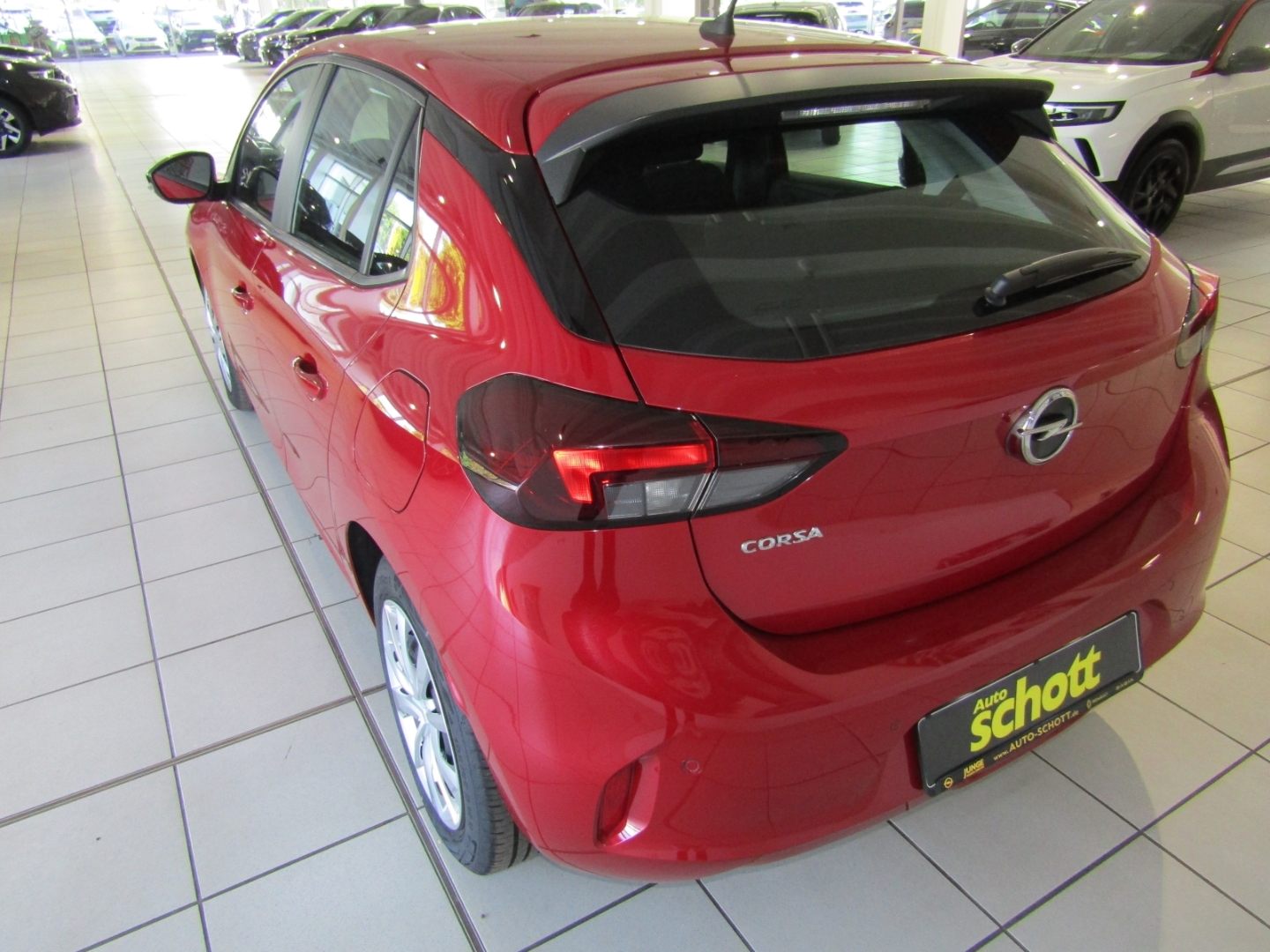 Corsa F Edition 1.2 Direct Injection Turbo, 74 kW (1