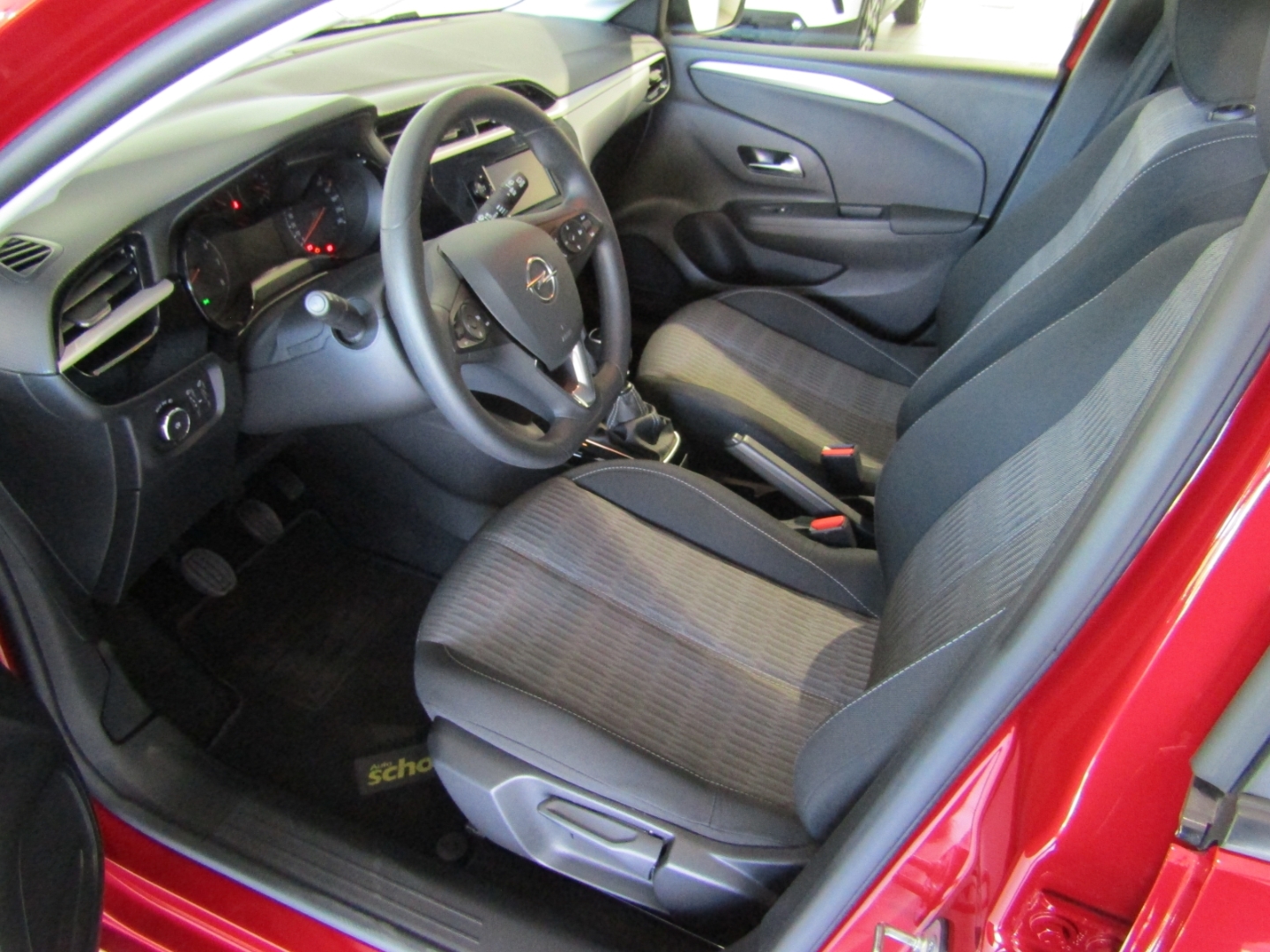 Corsa F Edition 1.2 Direct Injection Turbo, 74 kW (1