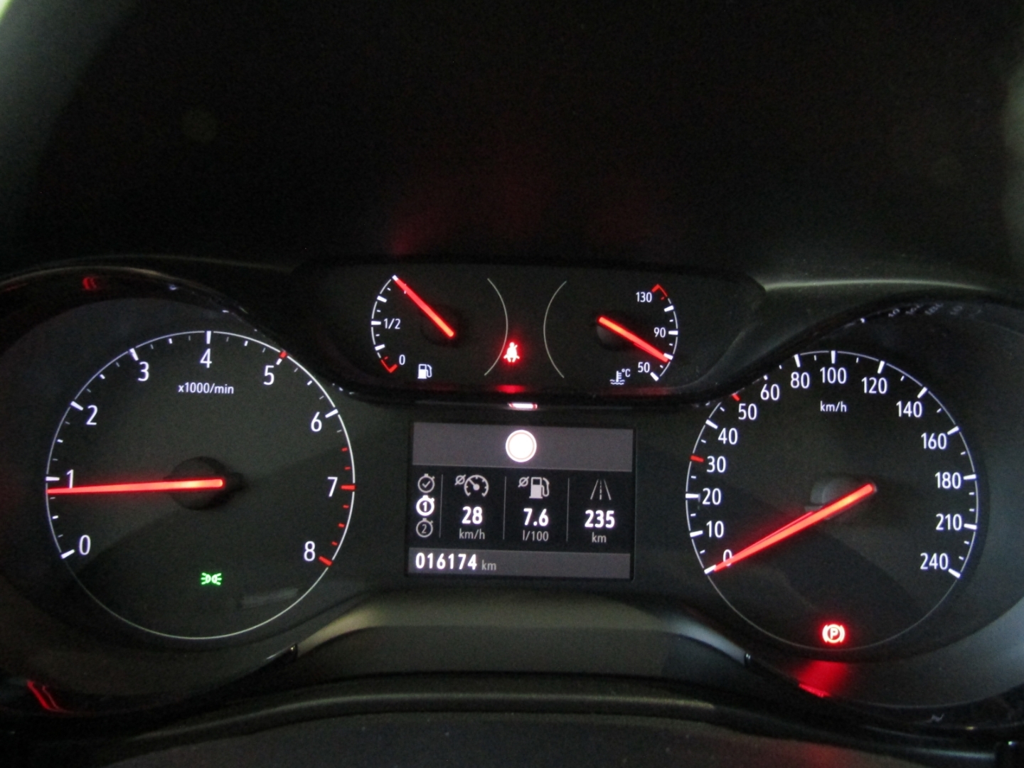 Corsa F Edition 1.2 Direct Injection Turbo, 74 kW (1