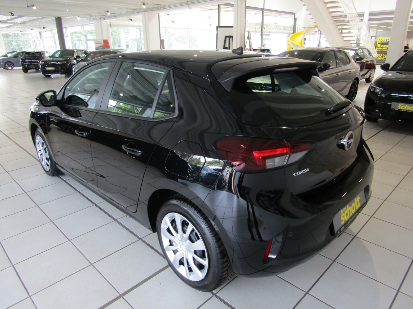 Corsa F Edition 1.2 101PS KLIMA SHZ PDC BT TEMP
