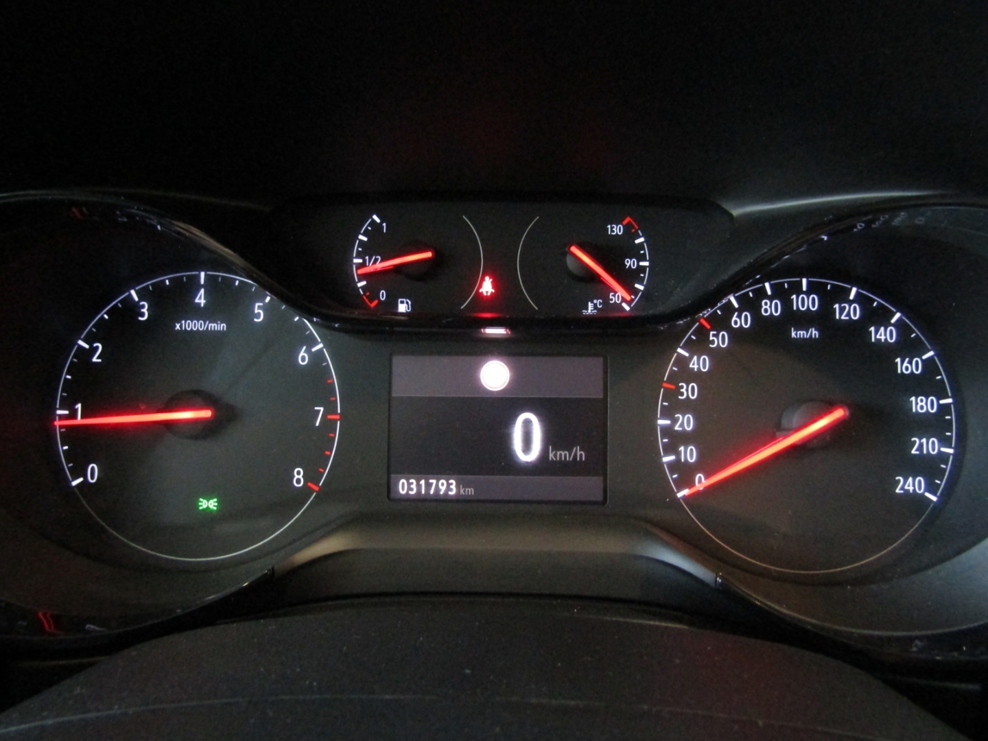 Corsa F Edition 1.2 101PS KLIMA SHZ PDC BT TEMP