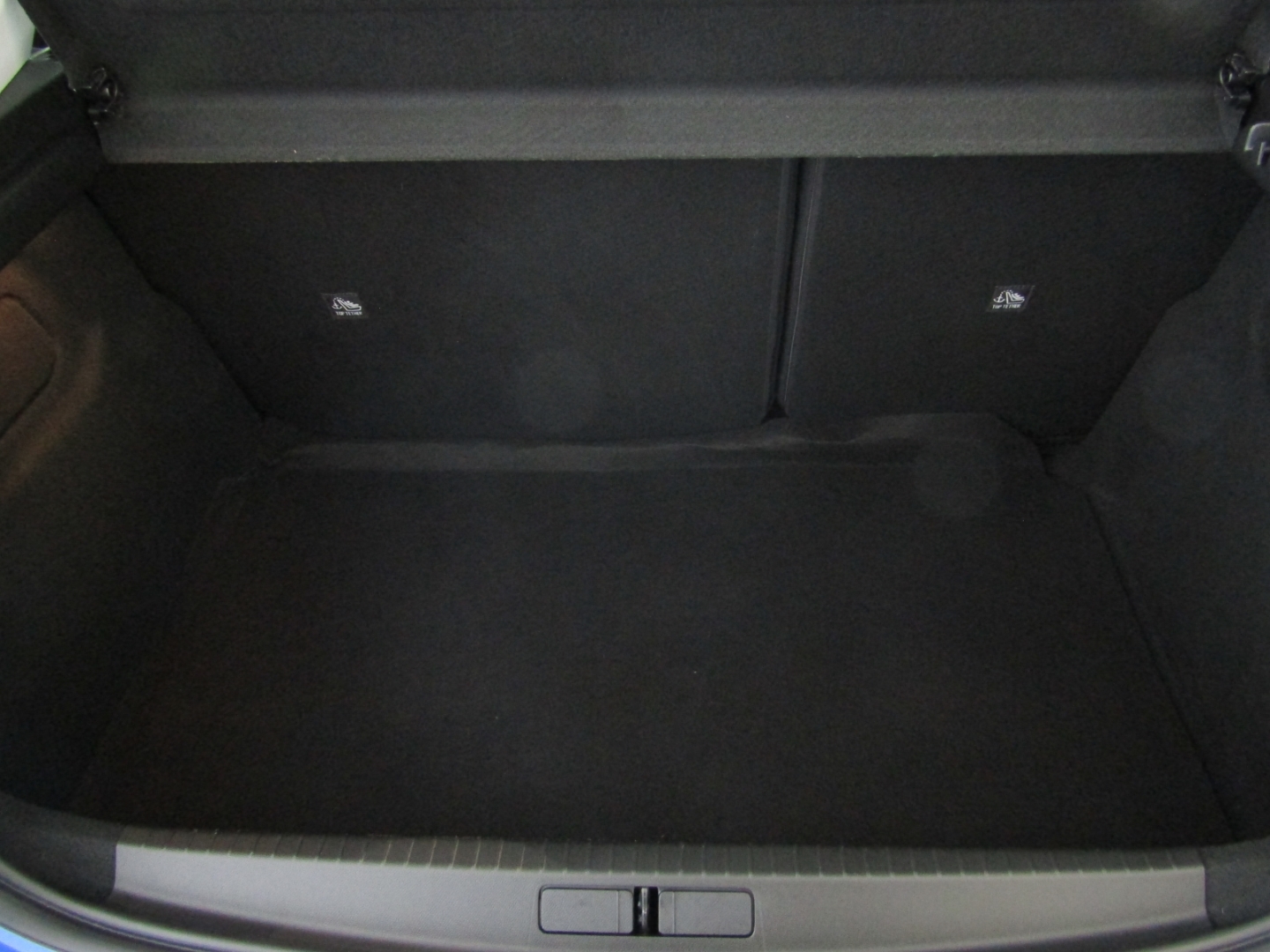 Corsa Edition 1.2 Direct Injection Turbo, 74 kW (1
