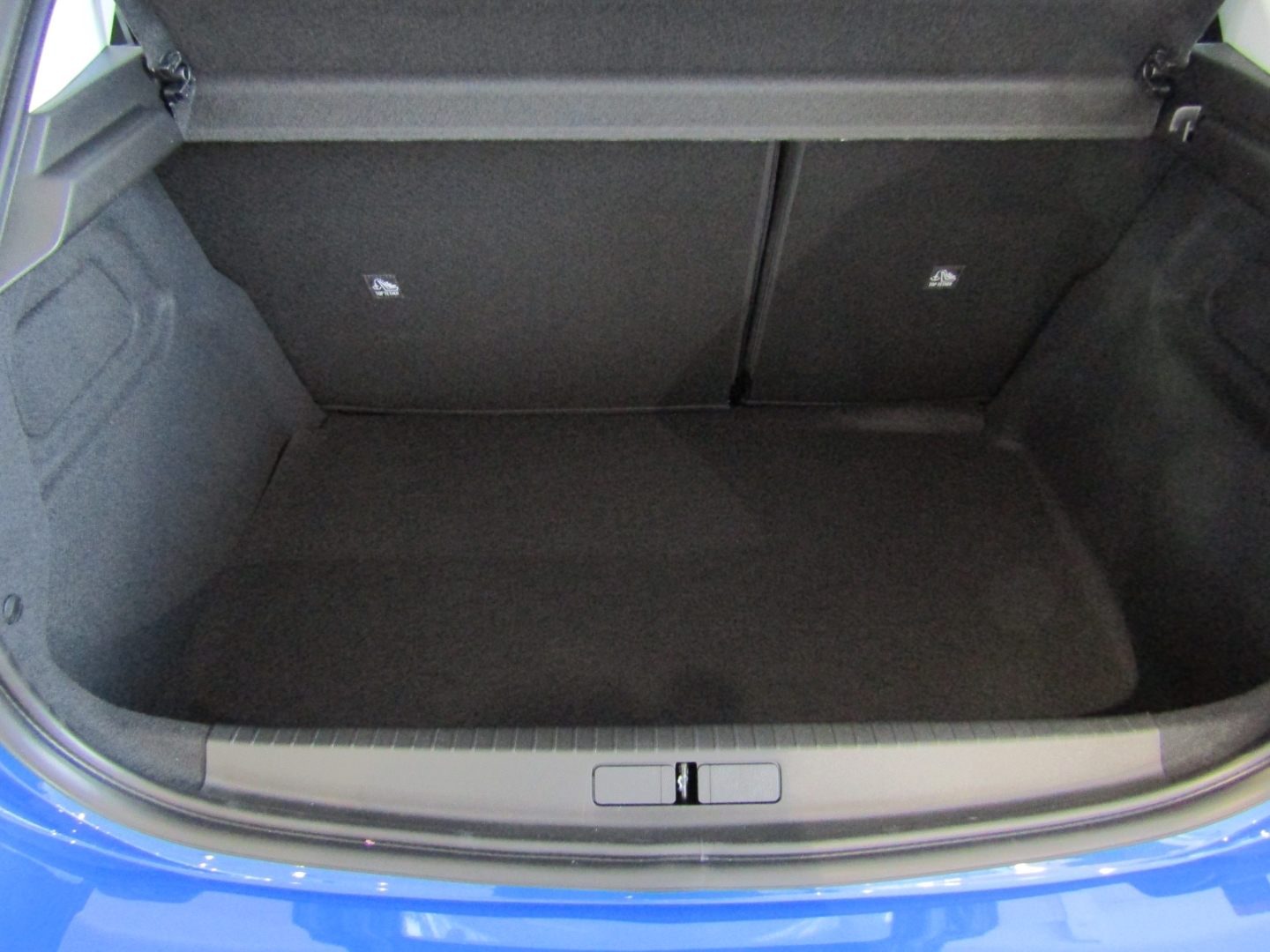 Corsa Edition 1.2 PDC BT TEMP SHZ LHZ KLIMA