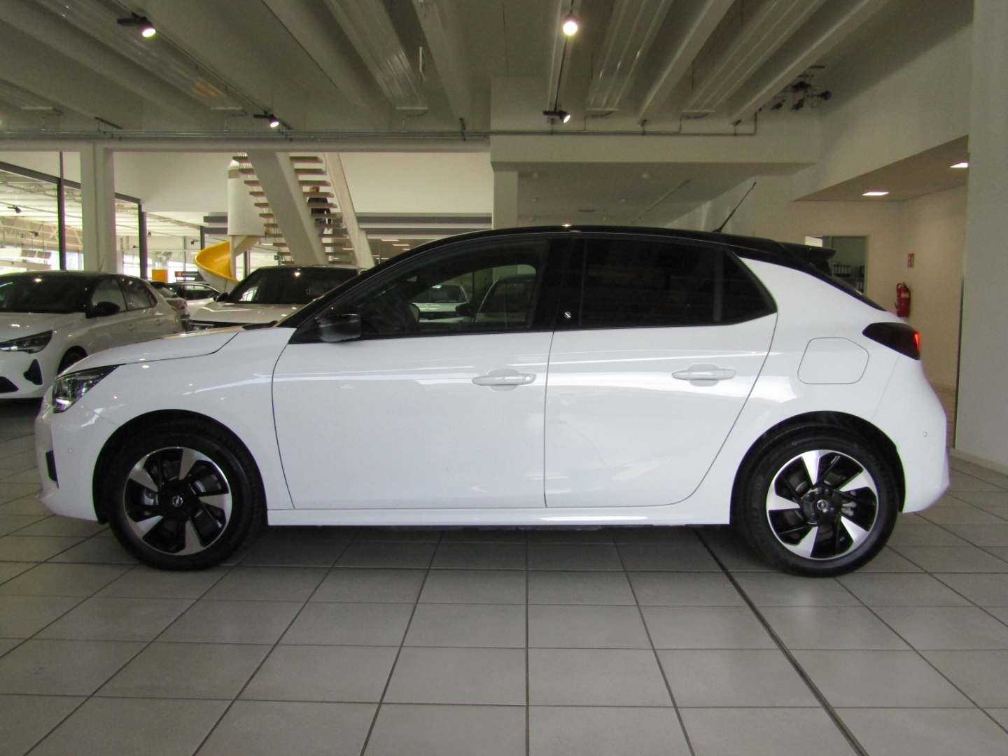 Corsa Electric, GS (MJ23A), Elektromotor 100kW (13