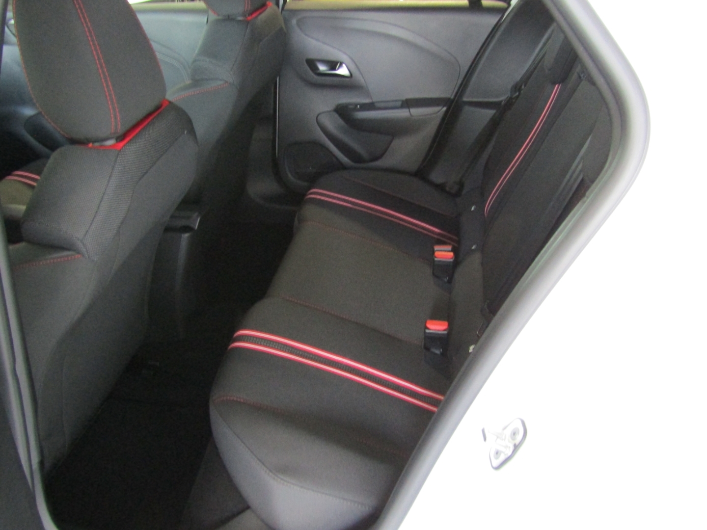 Corsa Electric, GS (MJ23A), Elektromotor 100kW (13