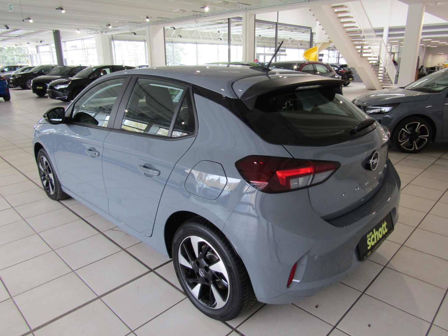 Corsa-e F e Edition Electric (MJ23D), Elektromotor 100kW (136 PS