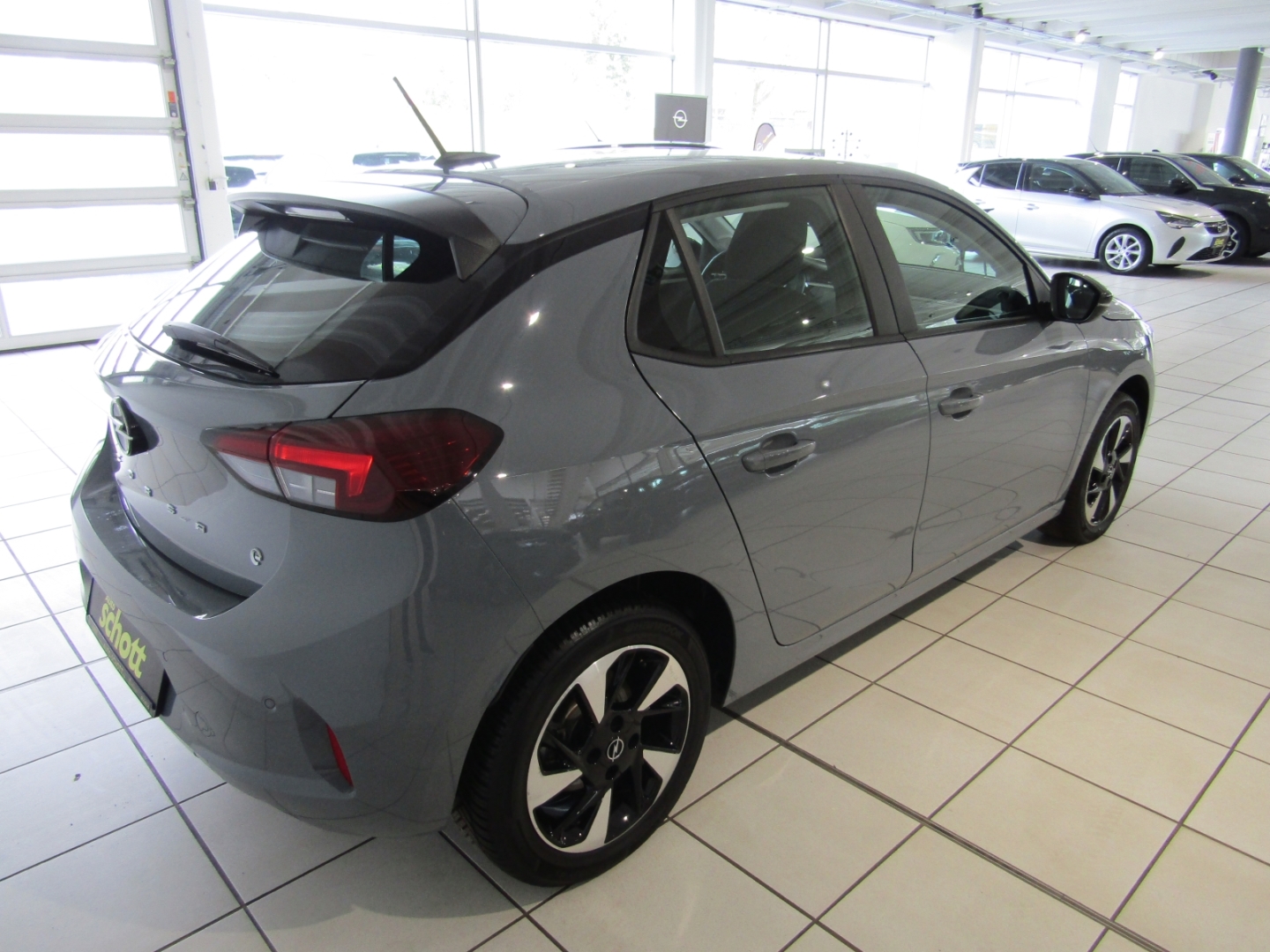 Corsa-e F e Edition Electric (MJ23D), Elektromotor 100kW (136 PS