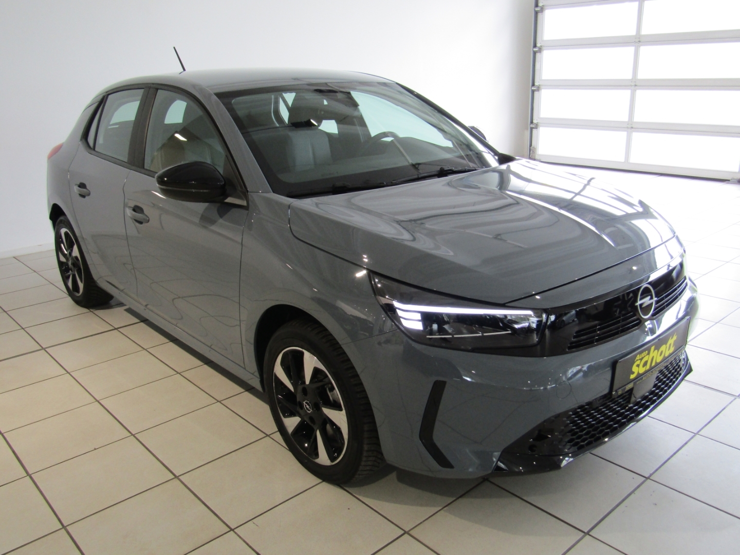 Corsa-e F e Edition Electric (MJ23D), Elektromotor 100kW (136 PS