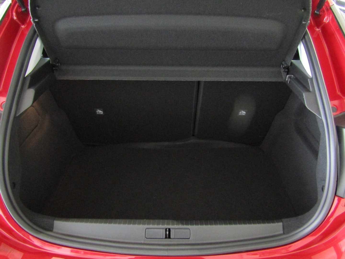 Corsa F Basis , 1.2 Direct Injection Turbo, 74 kW (100PS),
