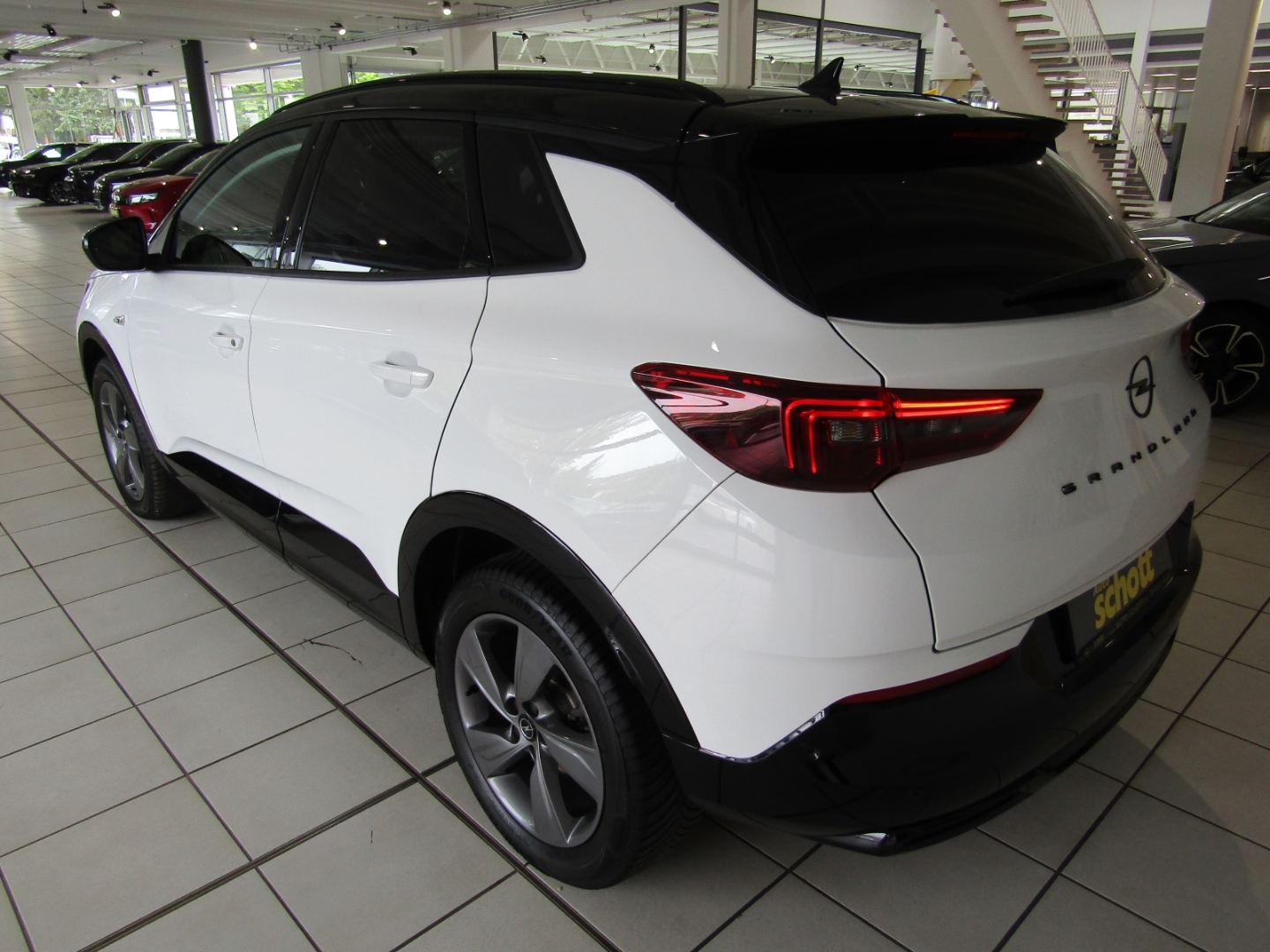 Grandland GS 5-Türer 1.2 131PS NAVI KLIMA TEMP SHZ LHZ