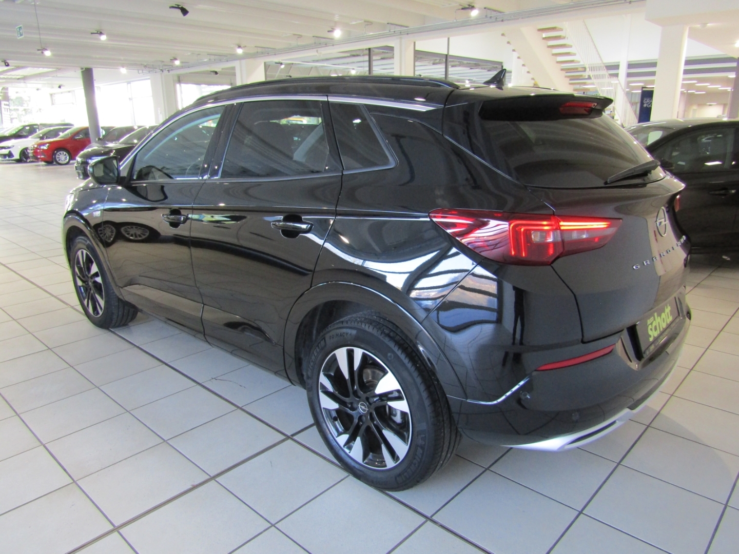 Grandland Turbo 6E , Elegance 5-Türer 1.2 Direct Injection T