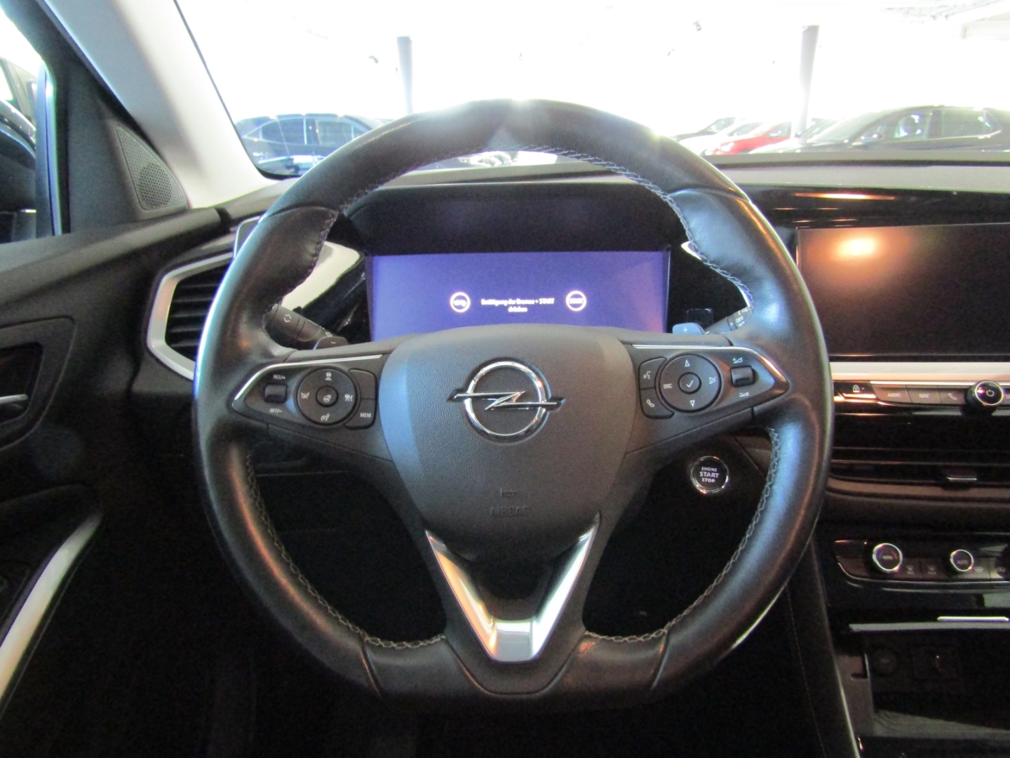 Grandland Turbo 6E , Elegance 5-Türer 1.2 Direct Injection T