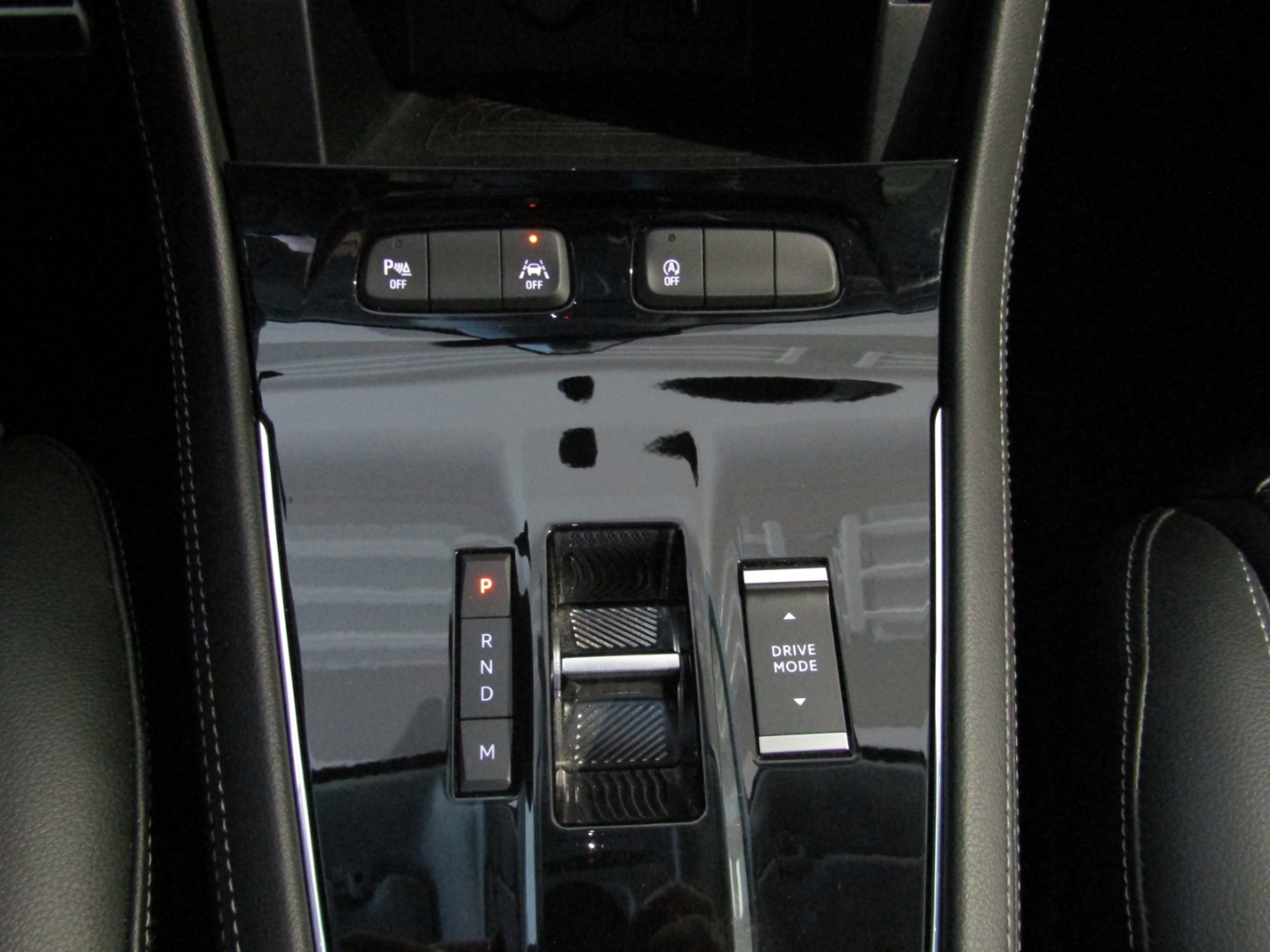 Grandland Elegance EU6e , Elegance, 1.2 Direct Injection Turbo 9