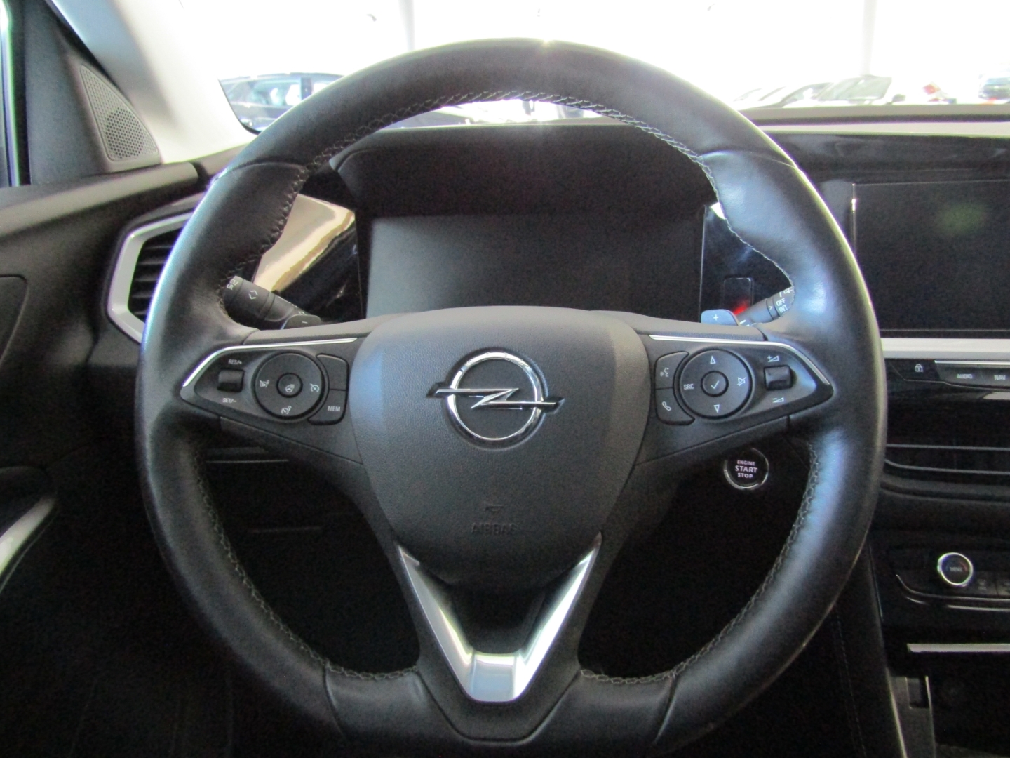 Grandland Elegance EU6e , Elegance, 1.2 Direct Injection Turbo 9