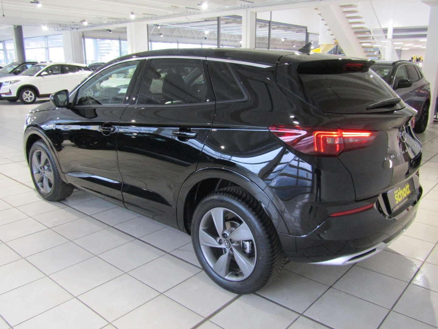 Grandland Elegance EU6e , Elegance, 1.2 Direct Injection Turbo 9