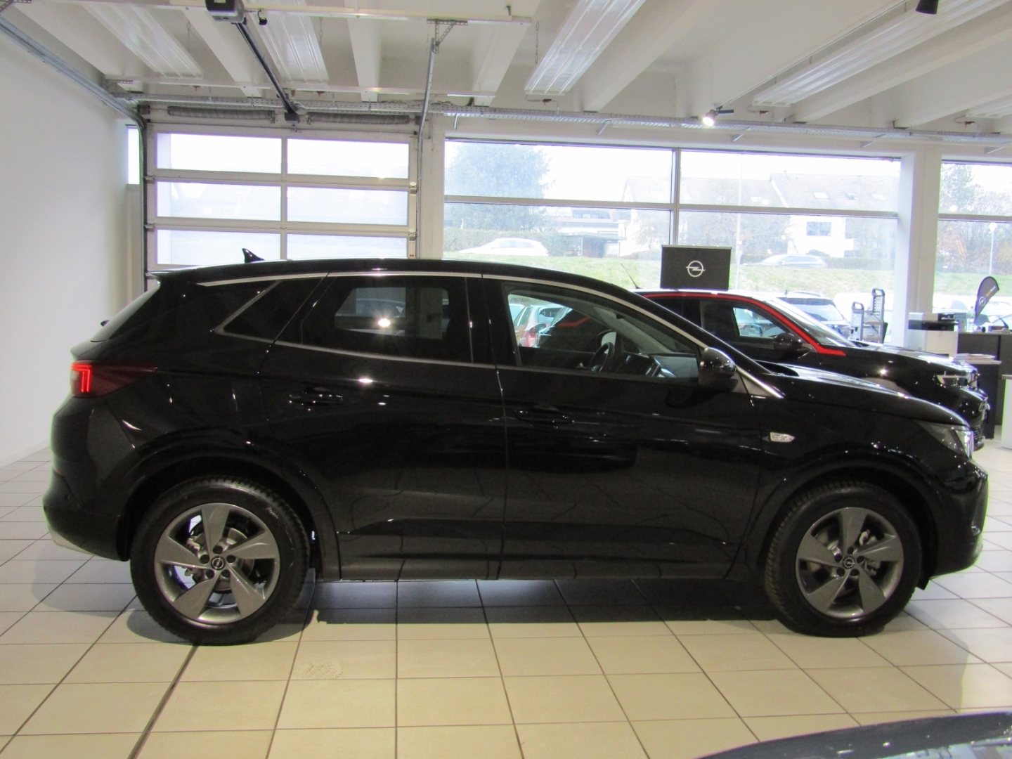 Grandland Elegance EU6e , Elegance, 1.2 Direct Injection Turbo 9