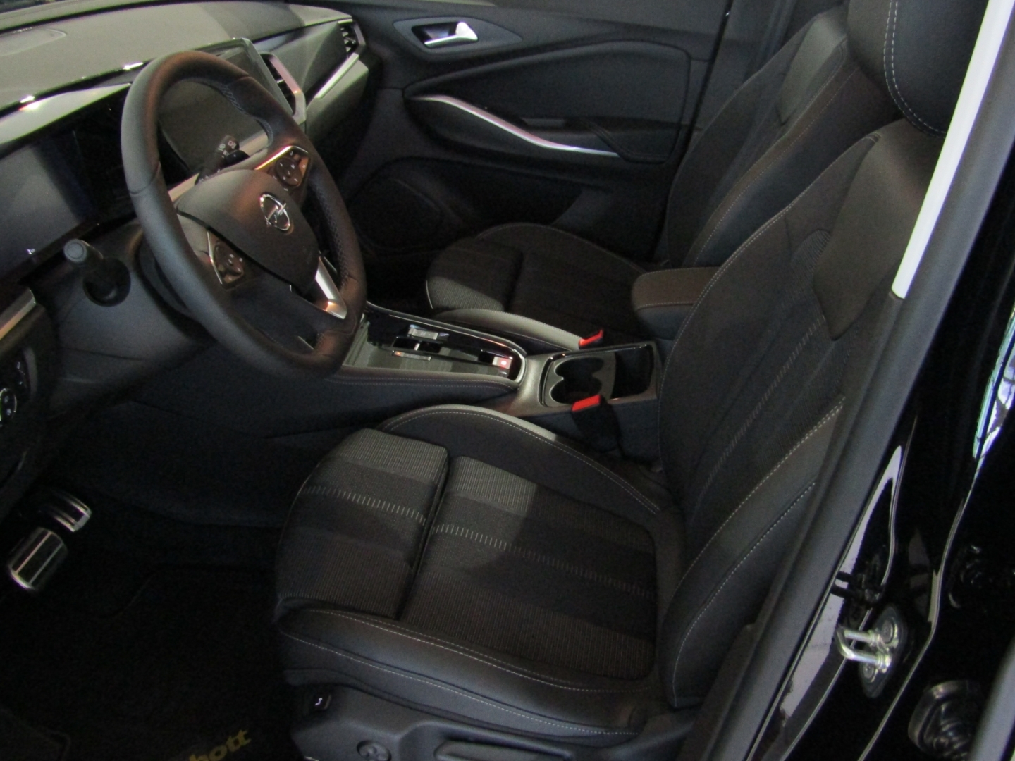 Grandland Elegance EU6e , Elegance, 1.2 Direct Injection Turbo 9