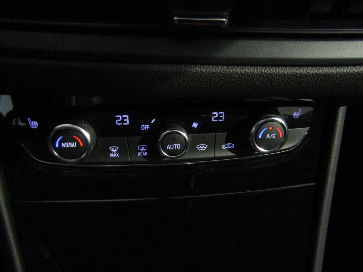 Grandland Elegance EU6e , Elegance, 1.2 Direct Injection Turbo 9