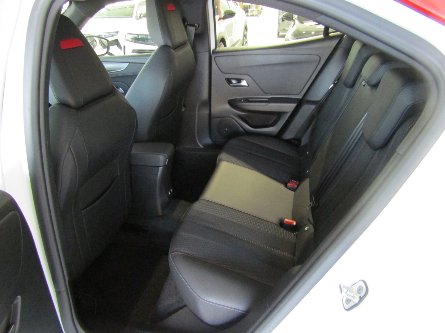Mokka GS 1.2 130PS AUTOM KLIM SHZ LHZ PDC KAM NAVI