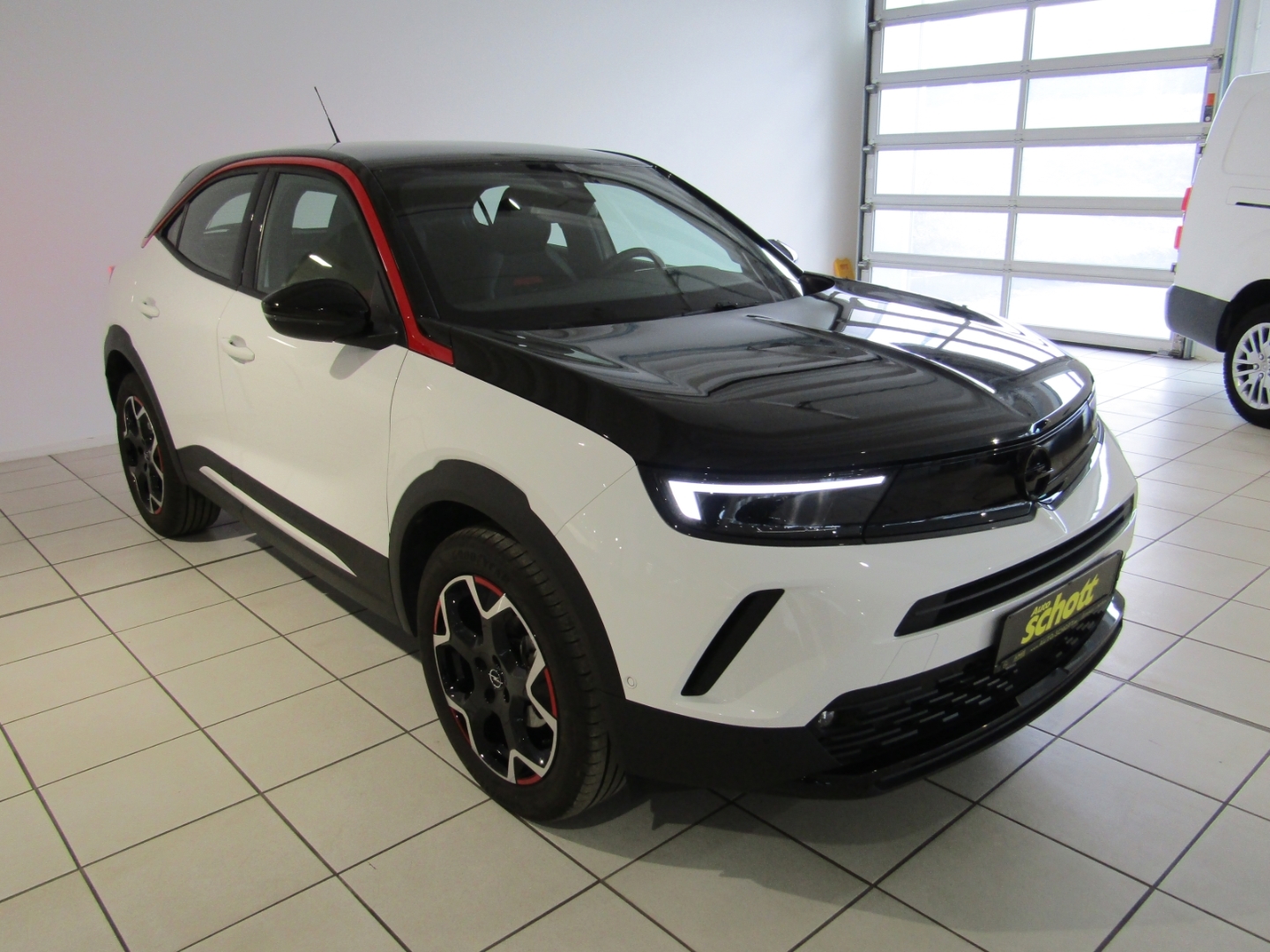Mokka Line 6E GS 1.2 130PS AUTOM NAV BT PDC KAM APP
