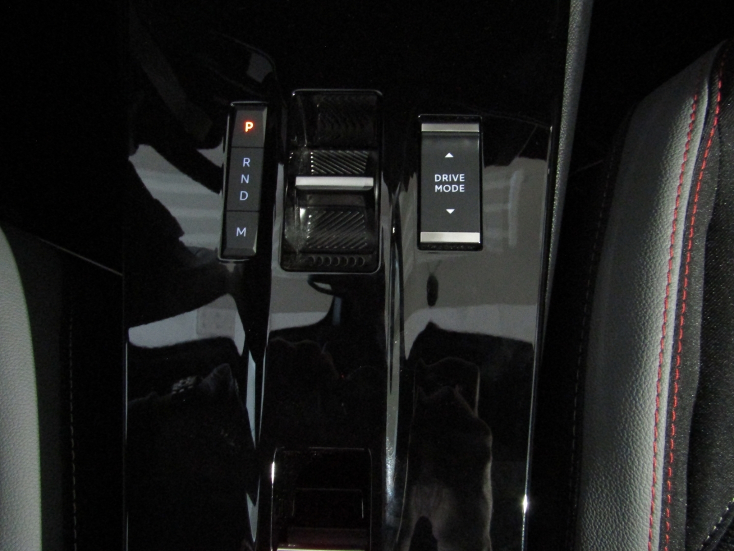 Mokka Line 6E GS 1.2 130PS AUTOM NAV BT PDC KAM APP
