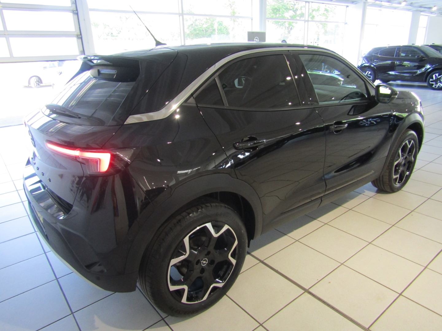 Mokka Ultimate 1.2 131PS KLIMA NAVI SHZ LHZ APP