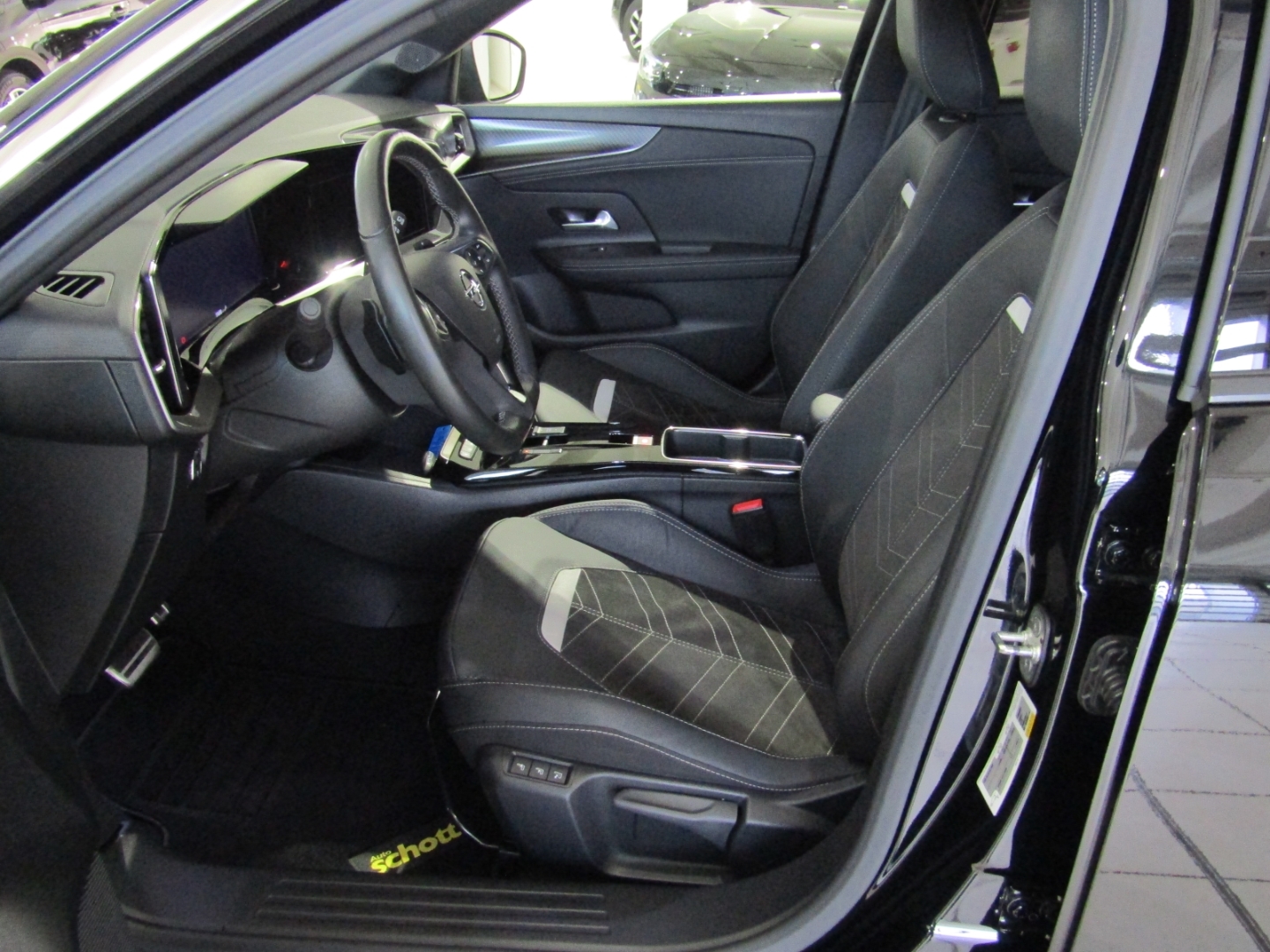 Mokka Ultimate 6E , ULTIMATE, 1.2 Direct Injection Turbo 96 kW