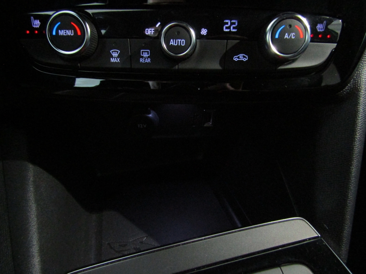 Mokka GS 1.2 131PS AUTOM KLIM SHZ LHZ TEMP NAV KAM