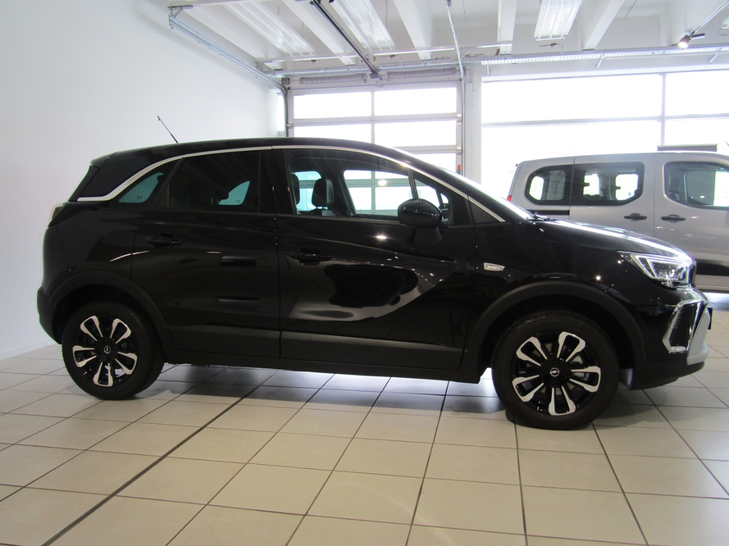 Crossland Enjoy Elegance Paket 1.2 131PS BT KAM TEMP SHZ LHZ