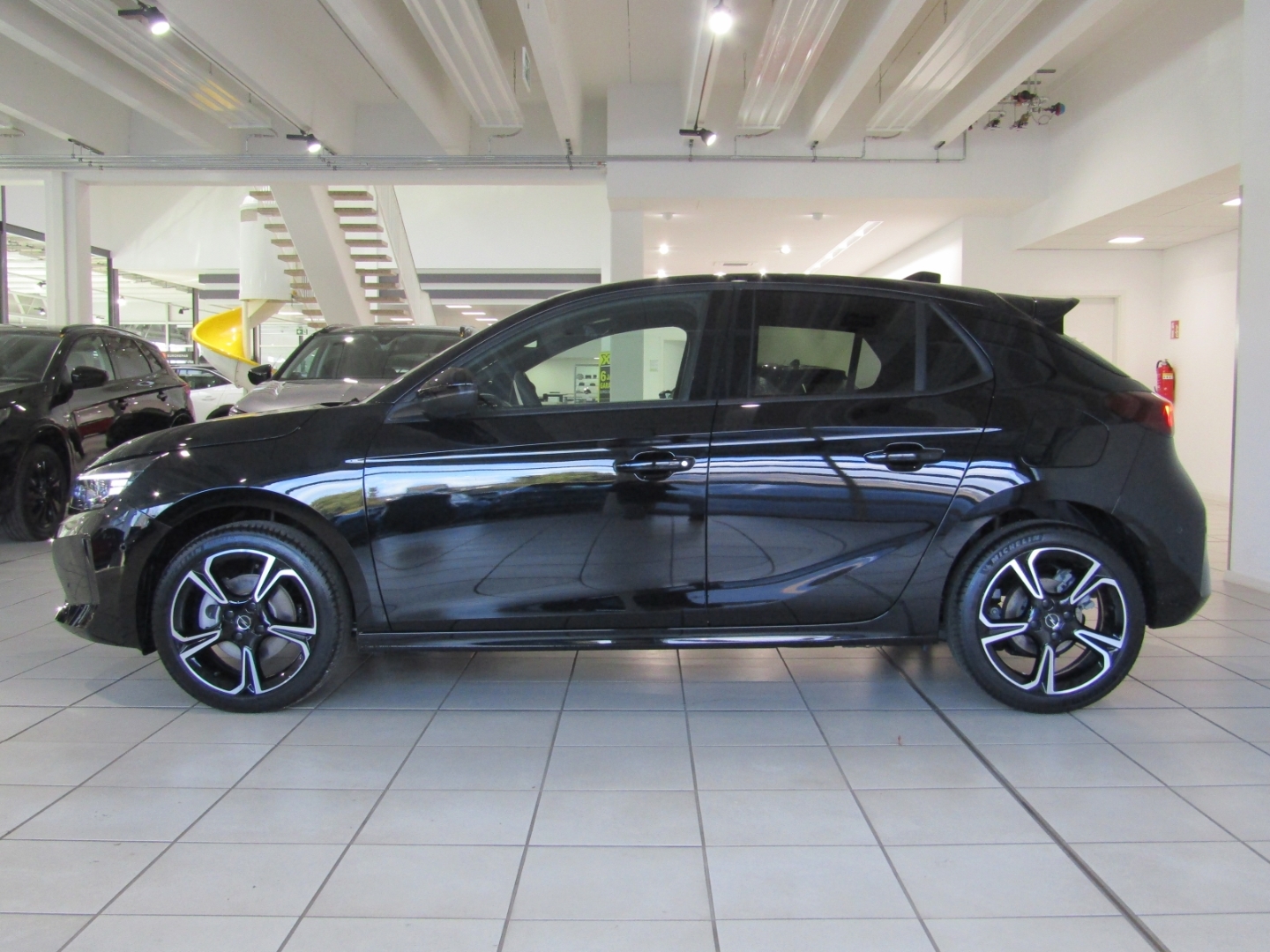 Corsa GS 1.2 NAV TEMP LHZ SHZ KAM PDC LED APP BT