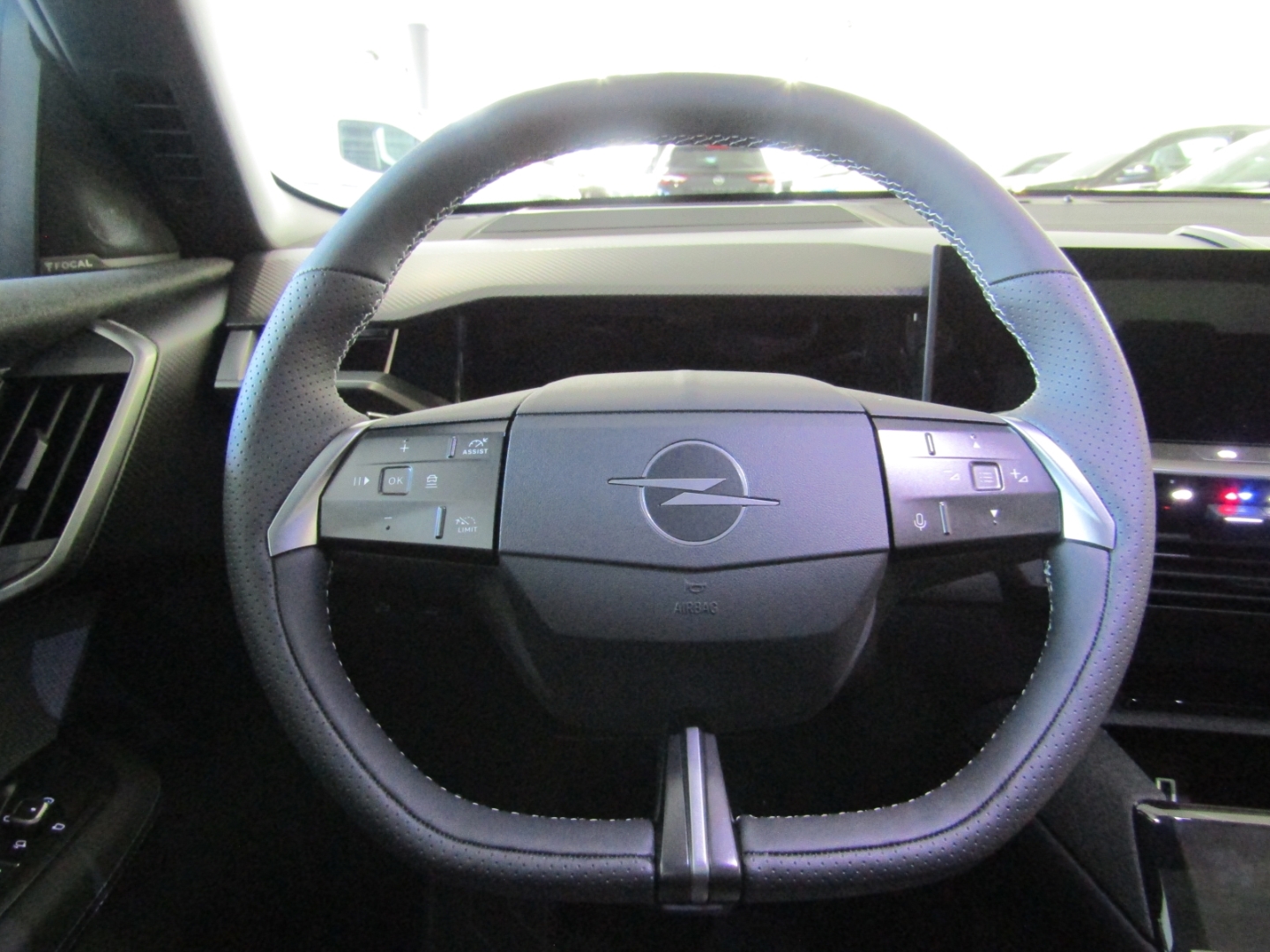 Grandland Mild-Hybrid GS NAV PANO APP LED KAM PDC